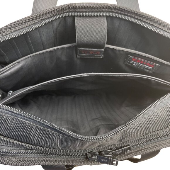 Tumi Alpha 3 Black Nylon Handles & Shoulder Strap T-Pass Laptop Briefcase Sz L - Picture 13 of 16